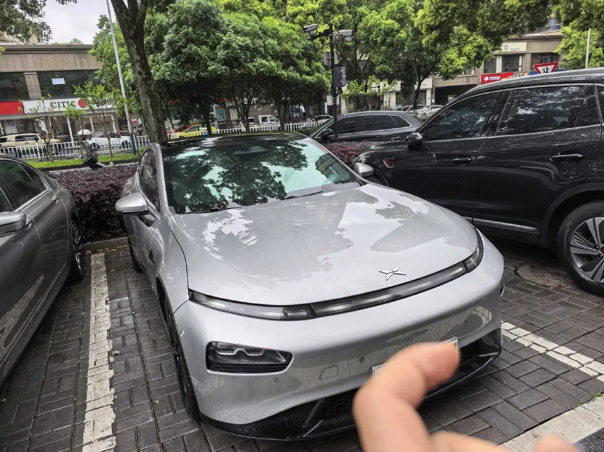 2020 Xpeng P7 BEV 70.8KWH,autocango,china used car exporter,china ev exporter,chinese used car exporter,chinese used ev exporter