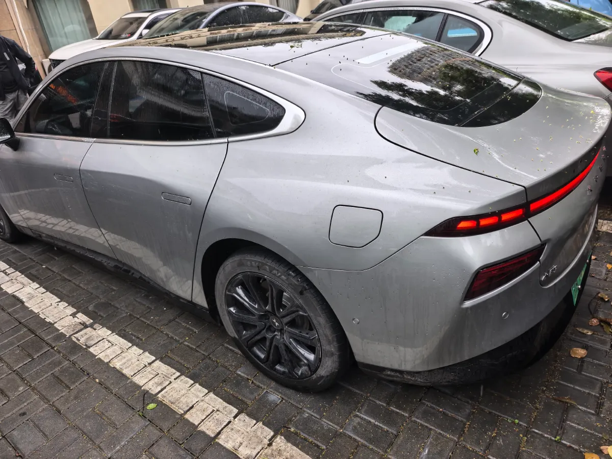 2020 Xpeng P7 BEV 70.8KWH,autocango,china used car exporter,china ev exporter,chinese used car exporter,chinese used ev exporter