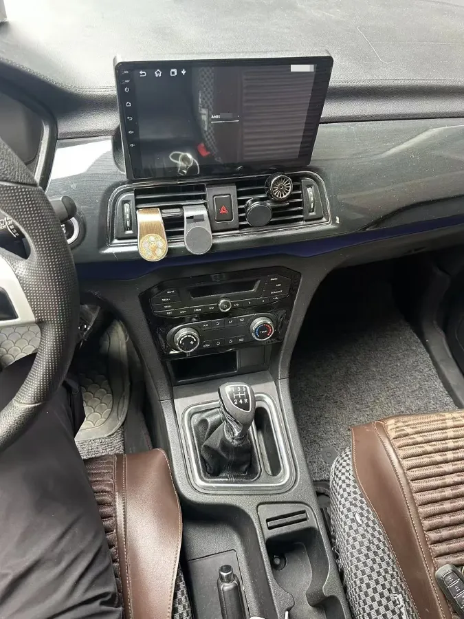 2017 BAIC WeiWang M60 1.5L 116HP L4 5MT,autocango,china used car exporter,china ev exporter,chinese used car exporter,chinese used ev exporter