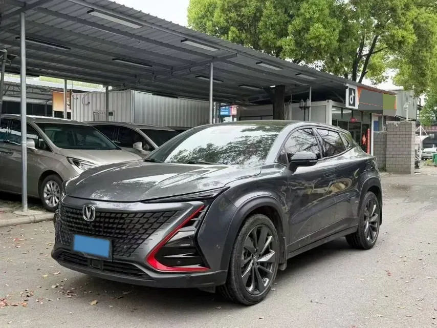 2020 ChangAn UNI-T 1.5T 180HP L4 7DCT,autocango,china used car exporter,china ev exporter,chinese used car exporter,chinese used ev exporter