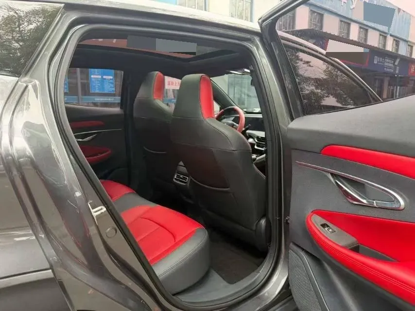 2020 ChangAn UNI-T 1.5T 180HP L4 7DCT,autocango,china used car exporter,china ev exporter,chinese used car exporter,chinese used ev exporter