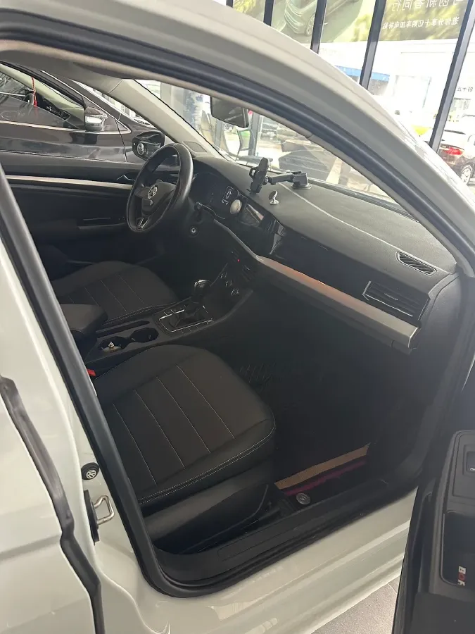 2021 Volkswagen Bora 1.5L 113HP L4 6AT,autocango,china used car exporter,china ev exporter,chinese used car exporter,chinese used ev exporter