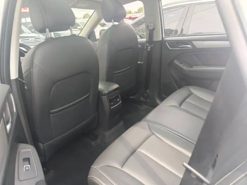 2018 Roewe RX5 1.5T 169HP L4 7DCT,autocango,china used car exporter,china ev exporter,chinese used car exporter,chinese used ev exporter