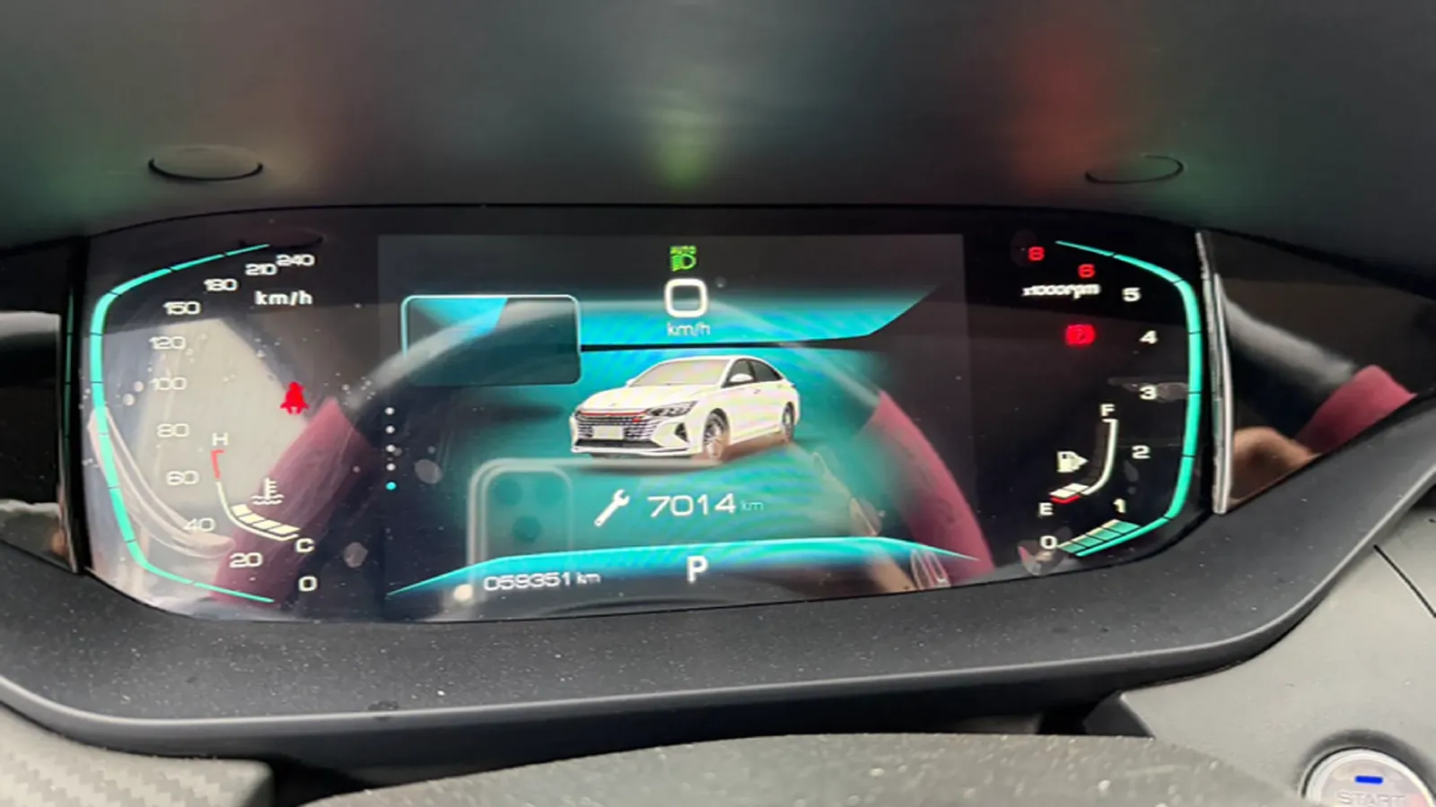 2021 DongFeng Aeolus YiXuan MAX 1.5T 190HP L4 7DCT,autocango,china used car exporter,china ev exporter,chinese used car exporter,chinese used ev exporter