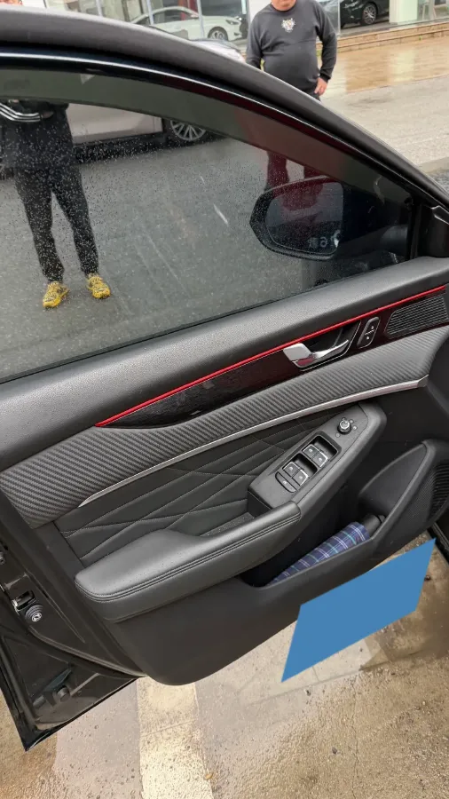 2021 DongFeng Aeolus YiXuan MAX 1.5T 190HP L4 7DCT,autocango,china used car exporter,china ev exporter,chinese used car exporter,chinese used ev exporter