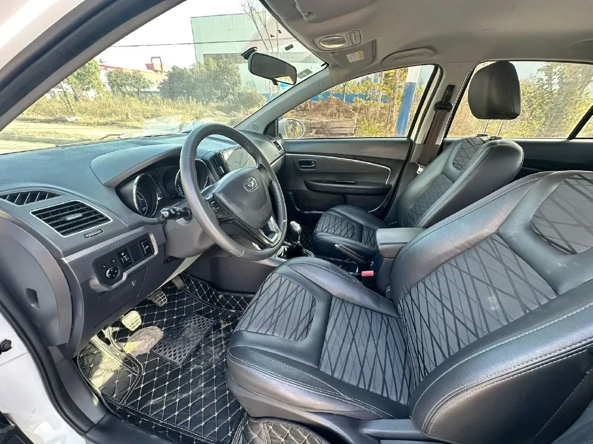 2018 KaiYi E3 1.5L 109HP L4 5MT,autocango,china used car exporter,china ev exporter,chinese used car exporter,chinese used ev exporter