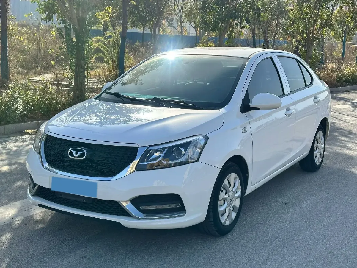 2018 KaiYi E3 1.5L 109HP L4 5MT,autocango,china used car exporter,china ev exporter,chinese used car exporter,chinese used ev exporter
