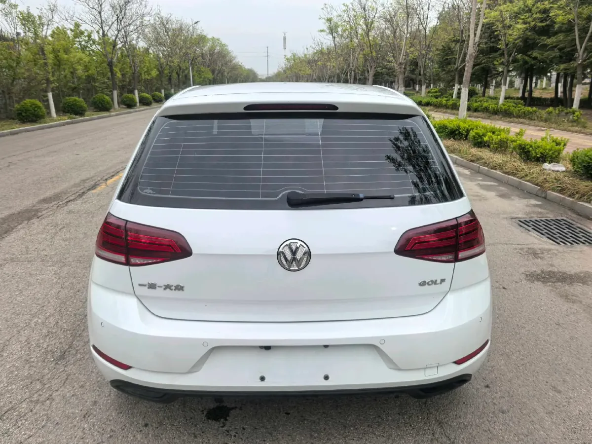 2018 Volkswagen Golf 1.6L 110HP L4 6AT,autocango,china used car exporter,china ev exporter,chinese used car exporter,chinese used ev exporter