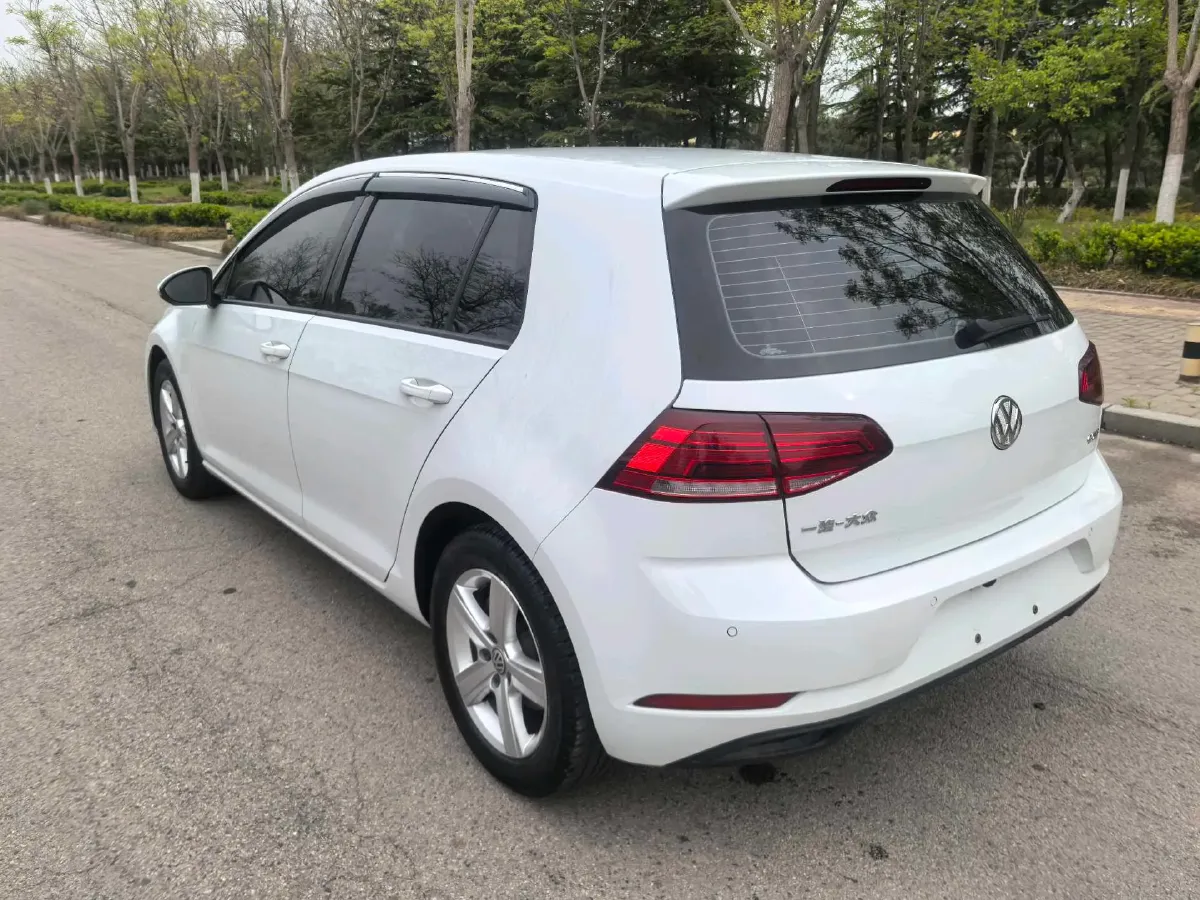 2018 Volkswagen Golf 1.6L 110HP L4 6AT,autocango,china used car exporter,china ev exporter,chinese used car exporter,chinese used ev exporter