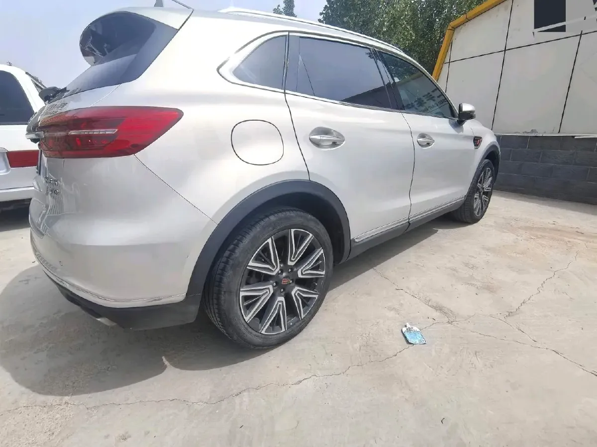 2019 HongQi HS5 2.0T 224HP L4 6AT,autocango,china used car exporter,china ev exporter,chinese used car exporter,chinese used ev exporter