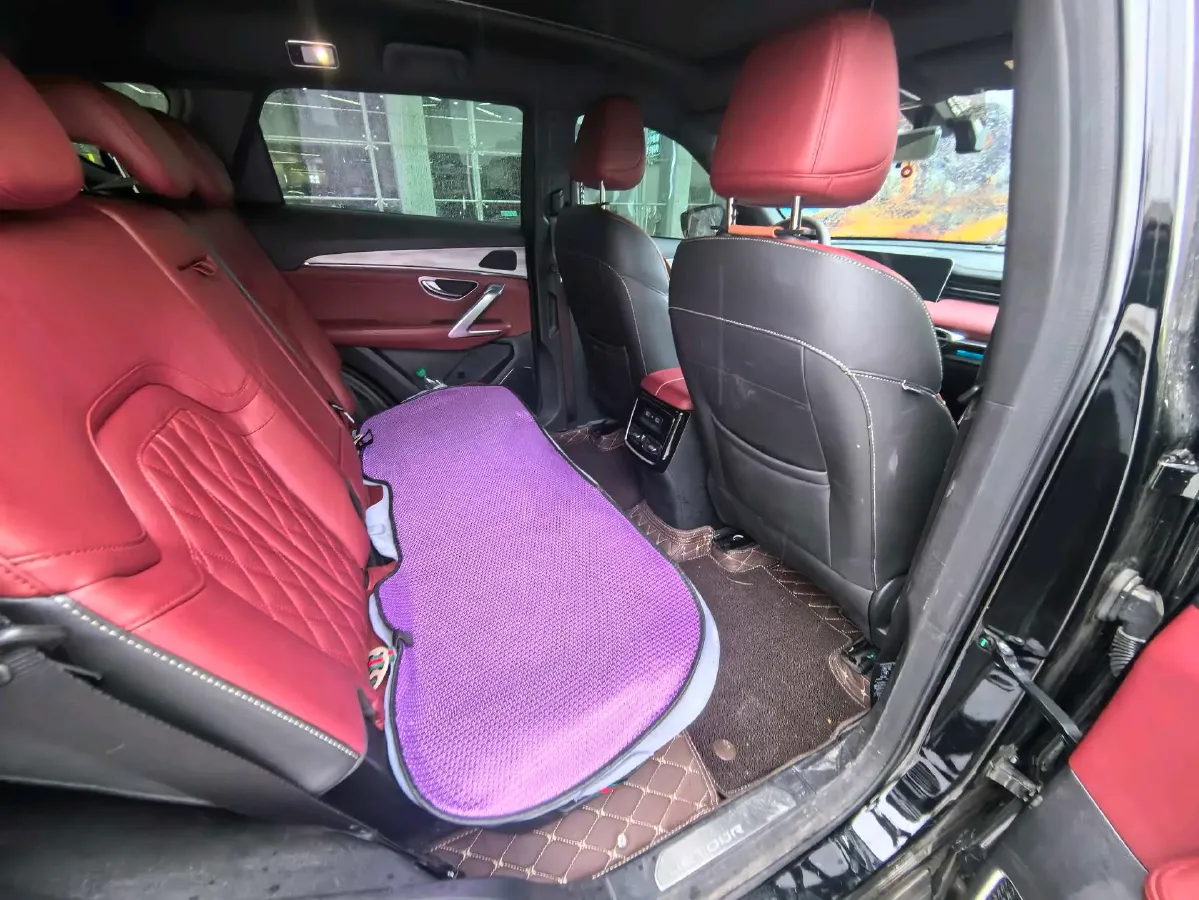 2024 Jetour X70 Plus 1.6T 197HP L4 7DCT,autocango,china used car exporter,china ev exporter,chinese used car exporter,chinese used ev exporter