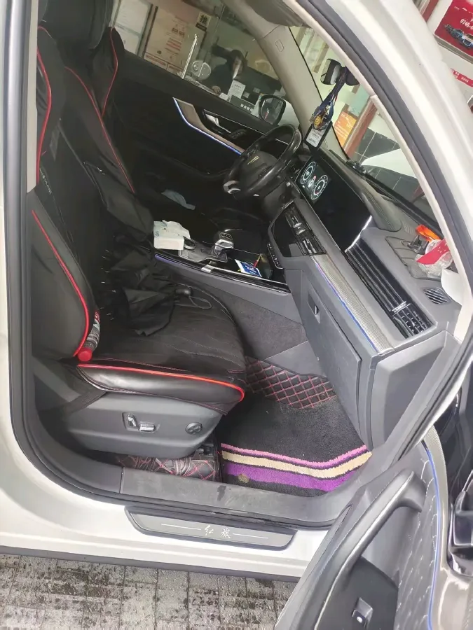 2019 HongQi HS5 2.0T 224HP L4 6AT,autocango,china used car exporter,china ev exporter,chinese used car exporter,chinese used ev exporter