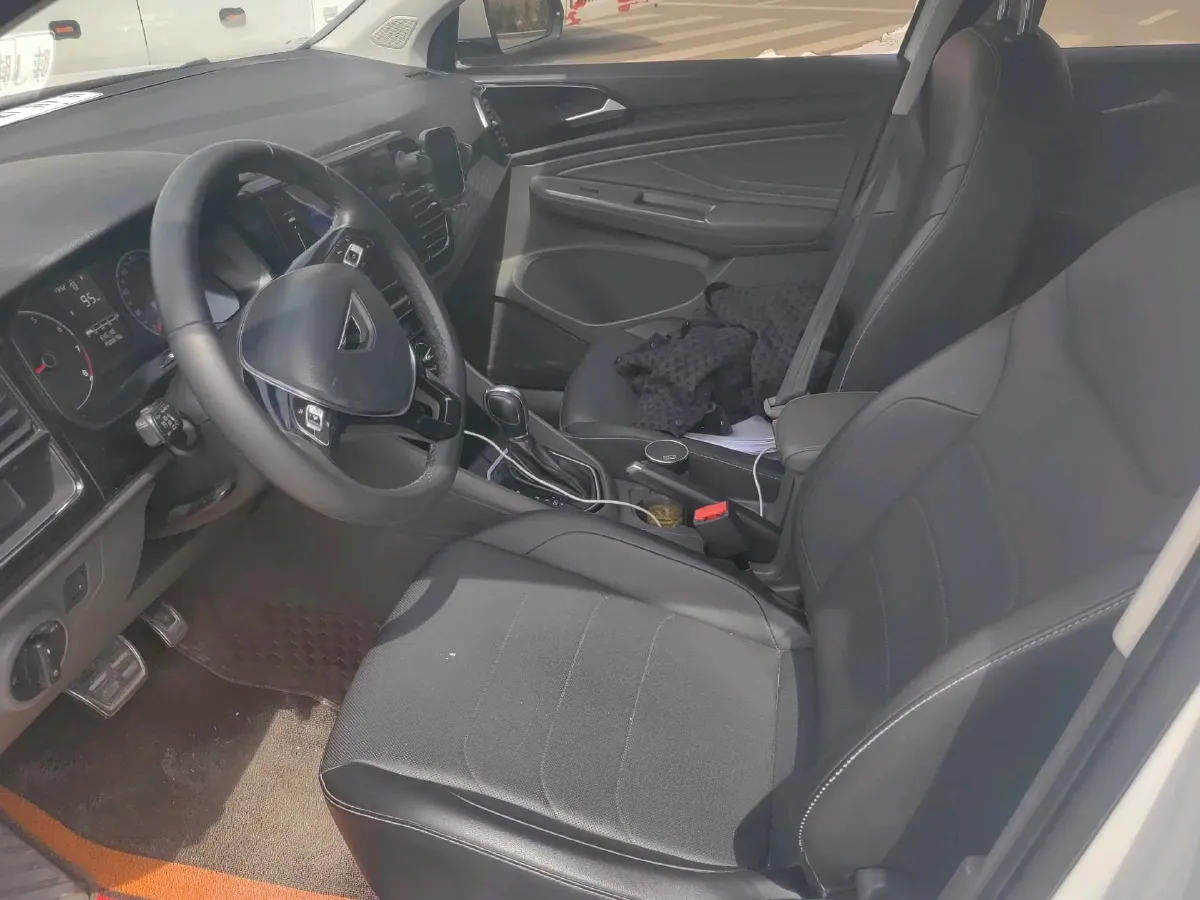 2020 Jetta VS5 1.4T 150HP L4 6AT,autocango,china used car exporter,china ev exporter,chinese used car exporter,chinese used ev exporter