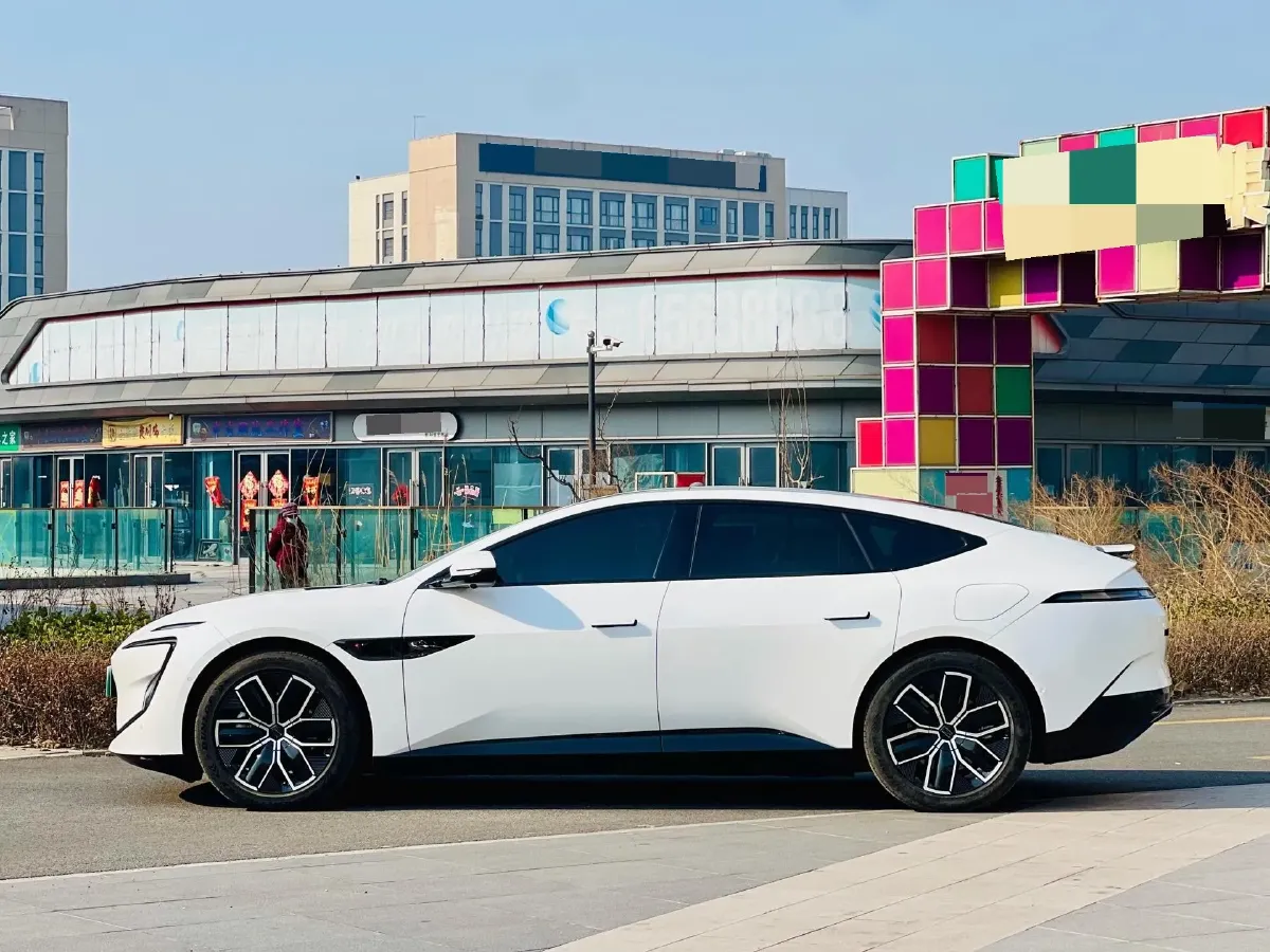 2025 Avatr 12 1.5T 156HP L4 REEV 39.05KWH,autocango,china used car exporter,china ev exporter,chinese used car exporter,chinese used ev exporter