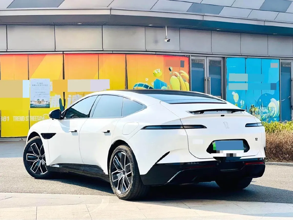 2025 Avatr 12 1.5T 156HP L4 REEV 39.05KWH,autocango,china used car exporter,china ev exporter,chinese used car exporter,chinese used ev exporter