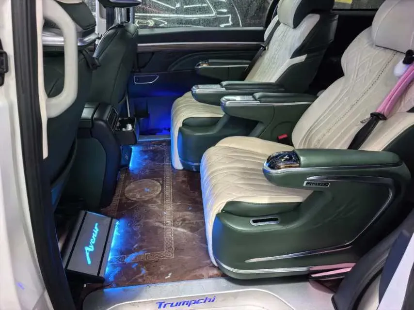 2021 GAC Trumpchi M8 2.0T 252HP L4 8AT,autocango,china used car exporter,china ev exporter,chinese used car exporter,chinese used ev exporter