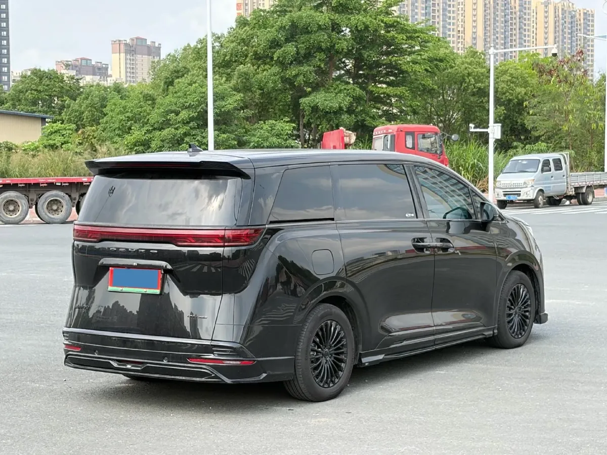 2024 Denza D9 1.5T 139HP L4 E-CVT PHEV 40KWH,autocango,china used car exporter,china ev exporter,chinese used car exporter,chinese used ev exporter