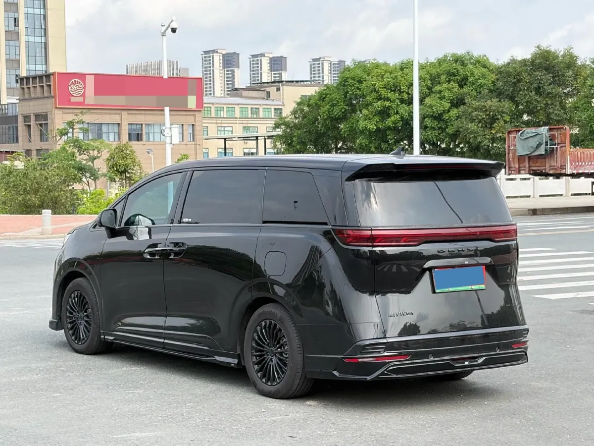 2024 Denza D9 1.5T 139HP L4 E-CVT PHEV 40KWH,autocango,china used car exporter,china ev exporter,chinese used car exporter,chinese used ev exporter