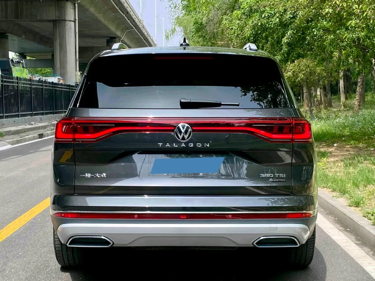 2024 Volkswagen Talagon 2.0T 220HP L4 7DCT,autocango,china used car exporter,china ev exporter,chinese used car exporter,chinese used ev exporter
