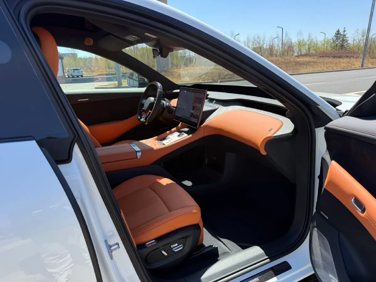 2025 MI YU7 BEV 101.7KWH,autocango,china used car exporter,china ev exporter,chinese used car exporter,chinese used ev exporter