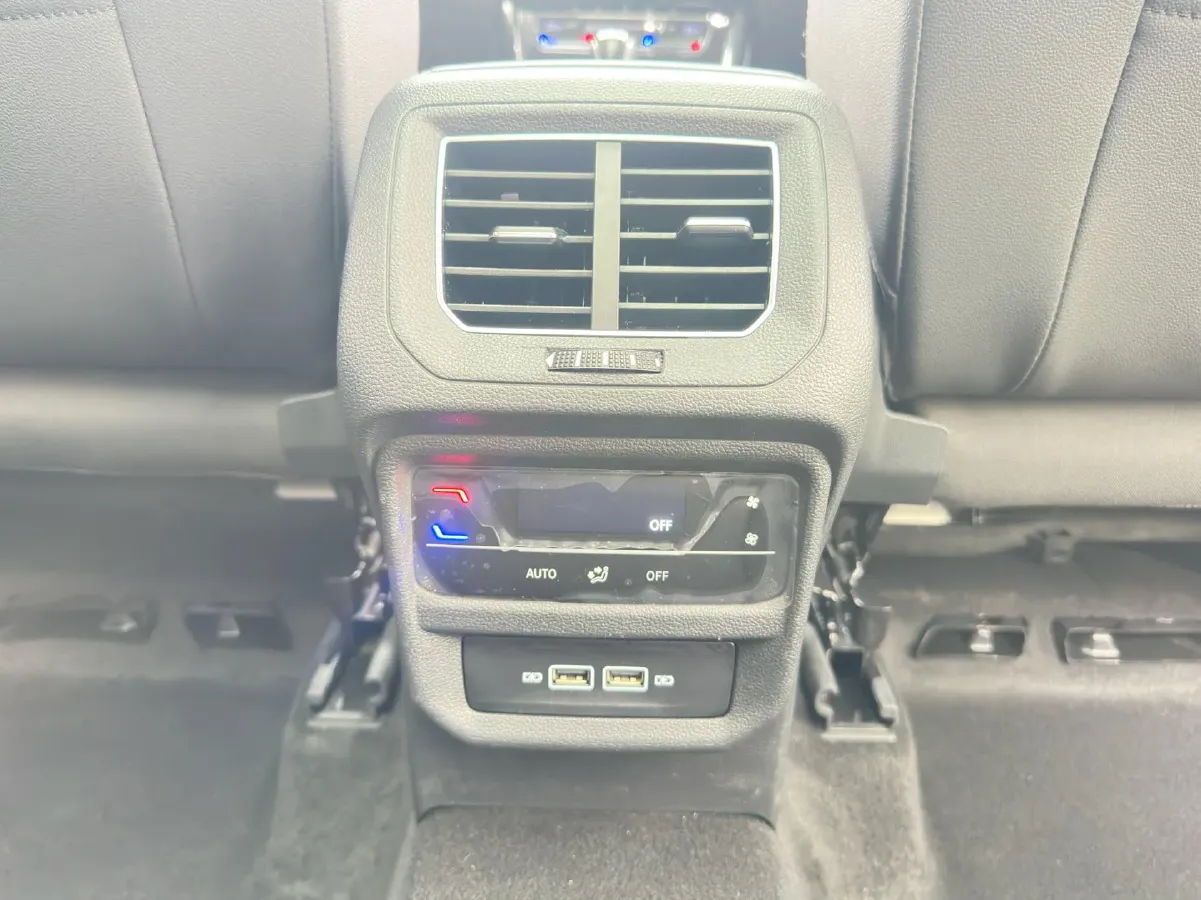 2021 Volkswagen Tayron 1.4T 150HP L4 7DCT,autocango,china used car exporter,china ev exporter,chinese used car exporter,chinese used ev exporter