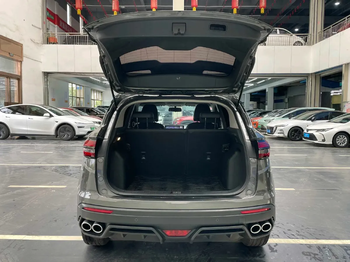 2023 Geely Coolray 1.5T 181HP L4 7DCT,autocango,china used car exporter,china ev exporter,chinese used car exporter,chinese used ev exporter