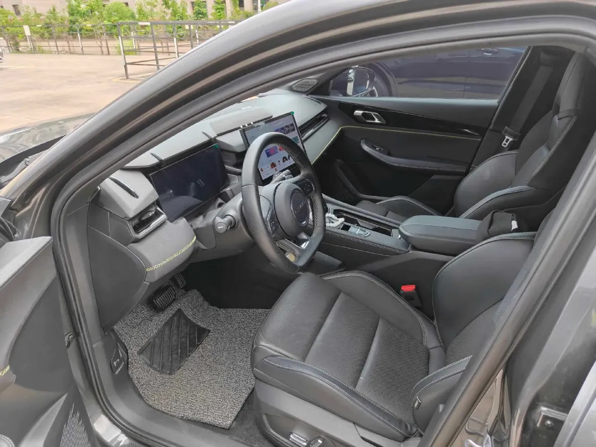 2023 MAXUS G50 1.5T 181HP L4 7DCT,autocango,china used car exporter,china ev exporter,chinese used car exporter,chinese used ev exporter