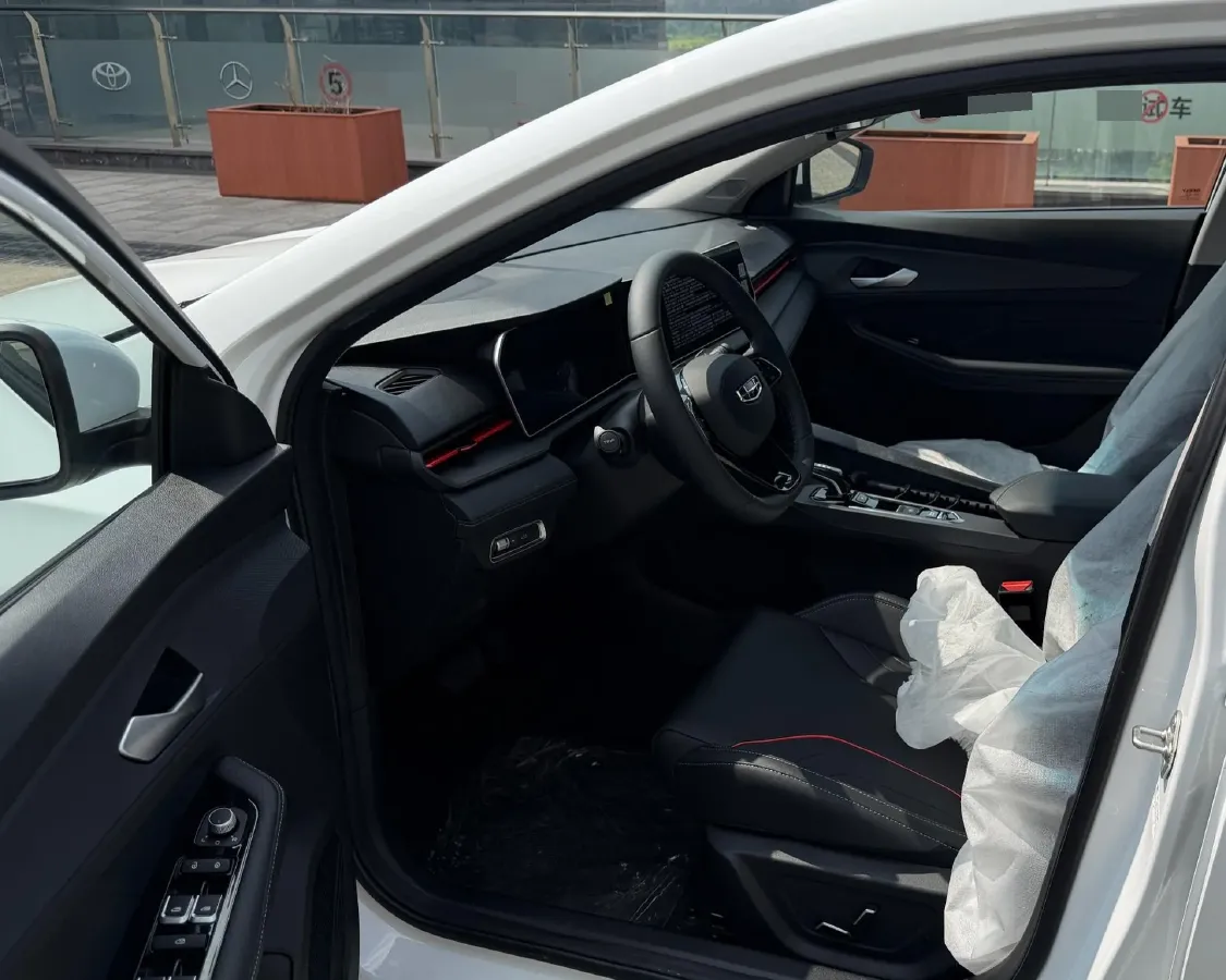 2024 Geely Binray 1.5T 181HP L4 7DCT,autocango,china used car exporter,china ev exporter,chinese used car exporter,chinese used ev exporter