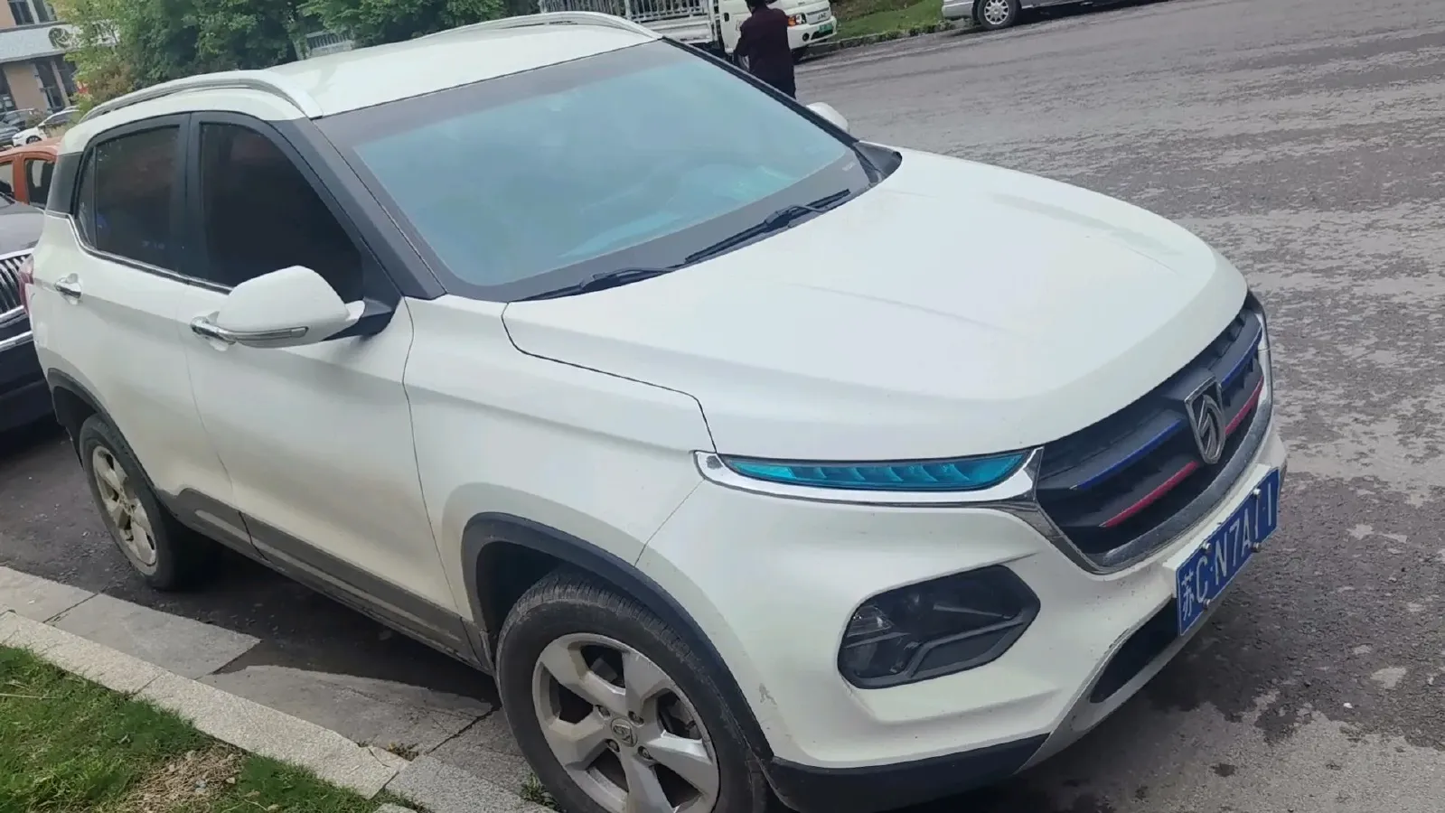 2017 BaoJun 310W 1.5L 105HP L4 6MT,autocango,china used car exporter,china ev exporter,chinese used car exporter,chinese used ev exporter