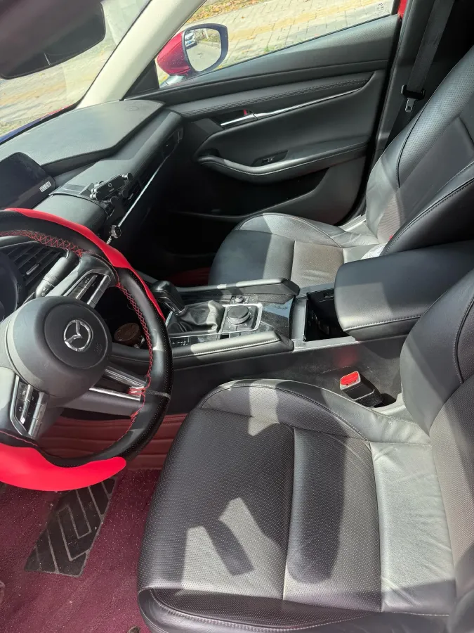 2020 Mazda 3 Axela 2.0L 158HP L4 6AT,autocango,china used car exporter,china ev exporter,chinese used car exporter,chinese used ev exporter