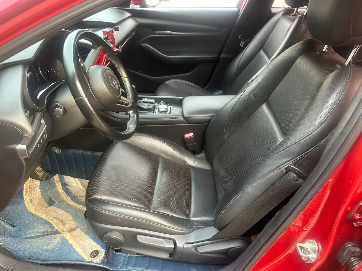 2020 Mazda 3 Axela 1.5L 117HP L4 6AT,autocango,china used car exporter,china ev exporter,chinese used car exporter,chinese used ev exporter