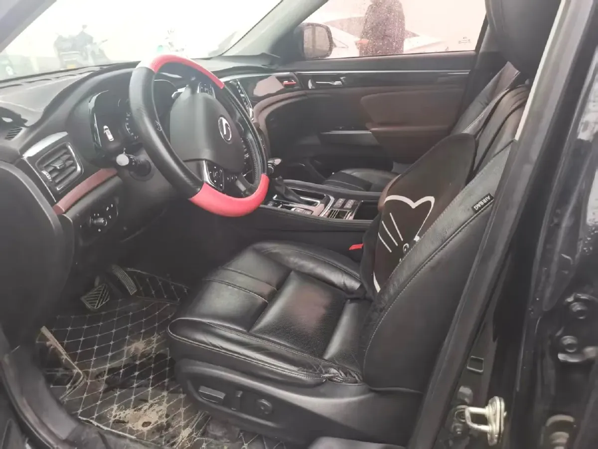 2017 GAC Trumpchi GS8 2.0T 201HP L4 6AT,autocango,china used car exporter,china ev exporter,chinese used car exporter,chinese used ev exporter