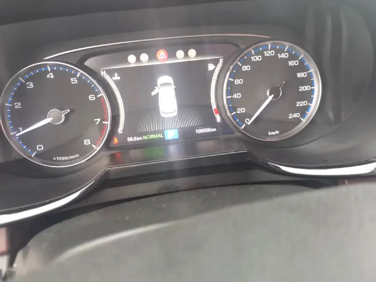 2017 GAC Trumpchi GS8 2.0T 201HP L4 6AT,autocango,china used car exporter,china ev exporter,chinese used car exporter,chinese used ev exporter