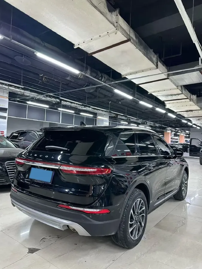 2022 Lincoln Corsair 2.0T 245HP L4 8AT,autocango,china used car exporter,china ev exporter,chinese used car exporter,chinese used ev exporter