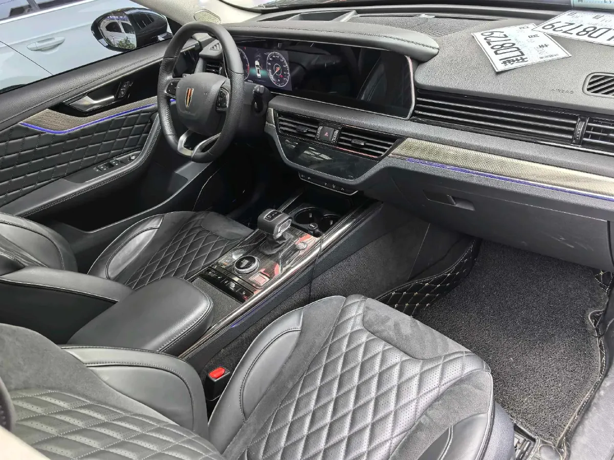 2019 HongQi HS5 2.0T 224HP L4 6AT,autocango,china used car exporter,china ev exporter,chinese used car exporter,chinese used ev exporter