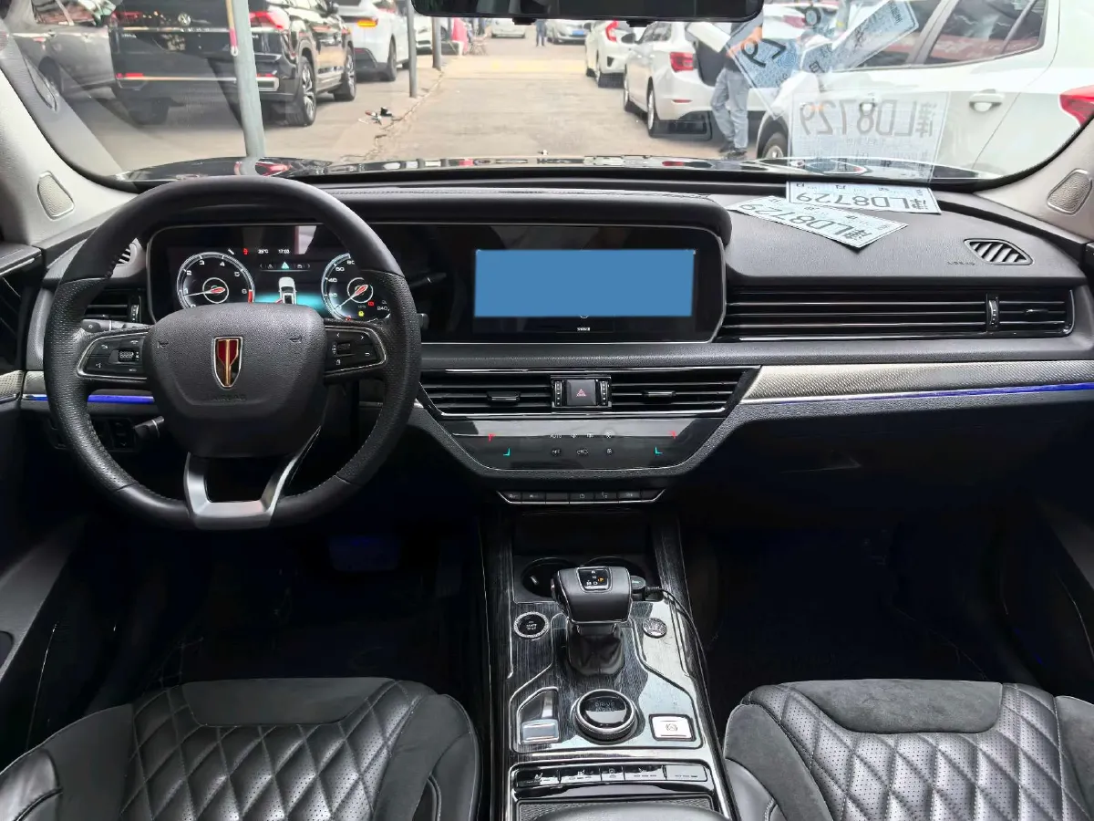 2019 HongQi HS5 2.0T 224HP L4 6AT,autocango,china used car exporter,china ev exporter,chinese used car exporter,chinese used ev exporter