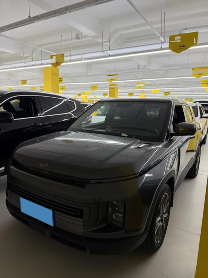 2021 Geely ICON 1.5T 177HP L3 7DCT,autocango,china used car exporter,china ev exporter,chinese used car exporter,chinese used ev exporter