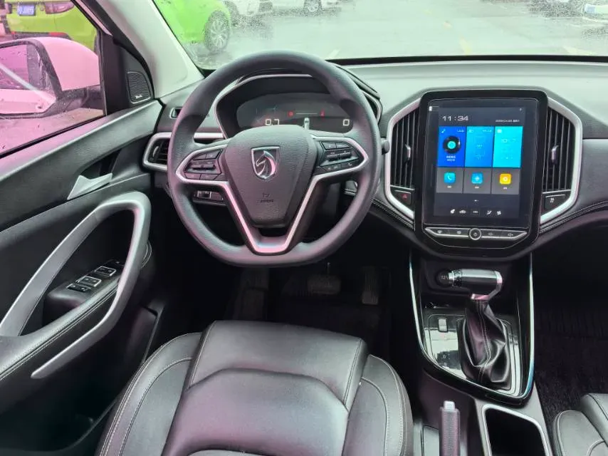 2021 BaoJun 530 1.5T 147HP L4 CVT,autocango,china used car exporter,china ev exporter,chinese used car exporter,chinese used ev exporter