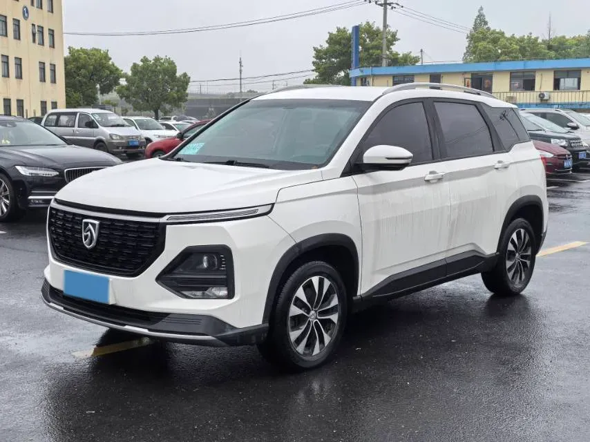 2021 BaoJun 530 1.5T 147HP L4 CVT,autocango,china used car exporter,china ev exporter,chinese used car exporter,chinese used ev exporter