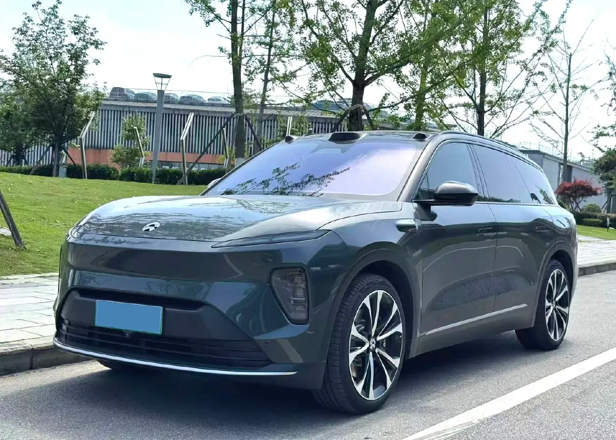 2024 Porsche Macan All-Electric BEV 100KWH,autocango,china used car exporter,china ev exporter,chinese used car exporter,chinese used ev exporter
