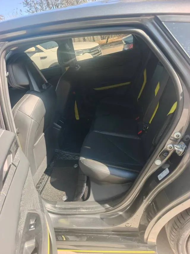 2022 ChangAn UNI-V 1.5T 188HP L4 7DCT,autocango,china used car exporter,china ev exporter,chinese used car exporter,chinese used ev exporter