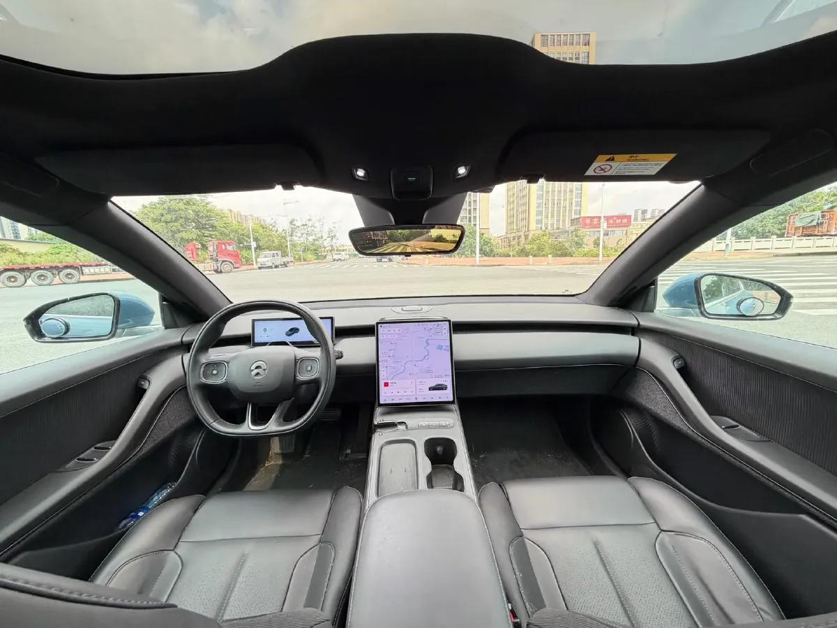 2022 NIO ES6 BEV 75KWH,autocango,china used car exporter,china ev exporter,chinese used car exporter,chinese used ev exporter