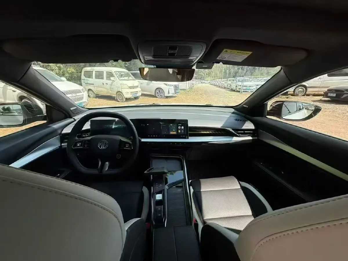 2021 MG 5 1.5T 173HP L4 7DCT,autocango,china used car exporter,china ev exporter,chinese used car exporter,chinese used ev exporter