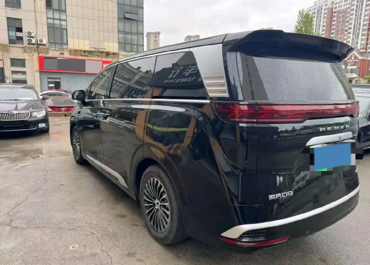 2025 Denza D9 1.5T 156HP L4 E-CVT PHEV 40KWH,autocango,china used car exporter,china ev exporter,chinese used car exporter,chinese used ev exporter