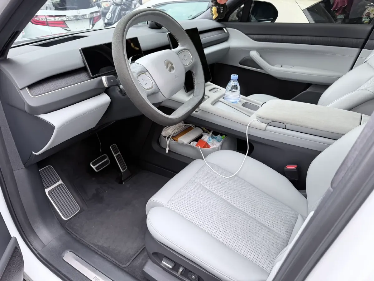 2024 NIO ES8 BEV 75KWH,autocango,china used car exporter,china ev exporter,chinese used car exporter,chinese used ev exporter