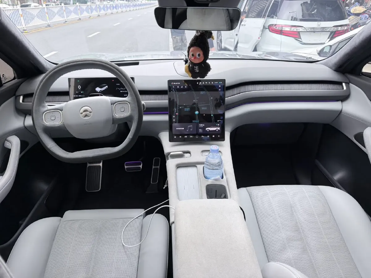 2024 NIO ES8 BEV 75KWH,autocango,china used car exporter,china ev exporter,chinese used car exporter,chinese used ev exporter