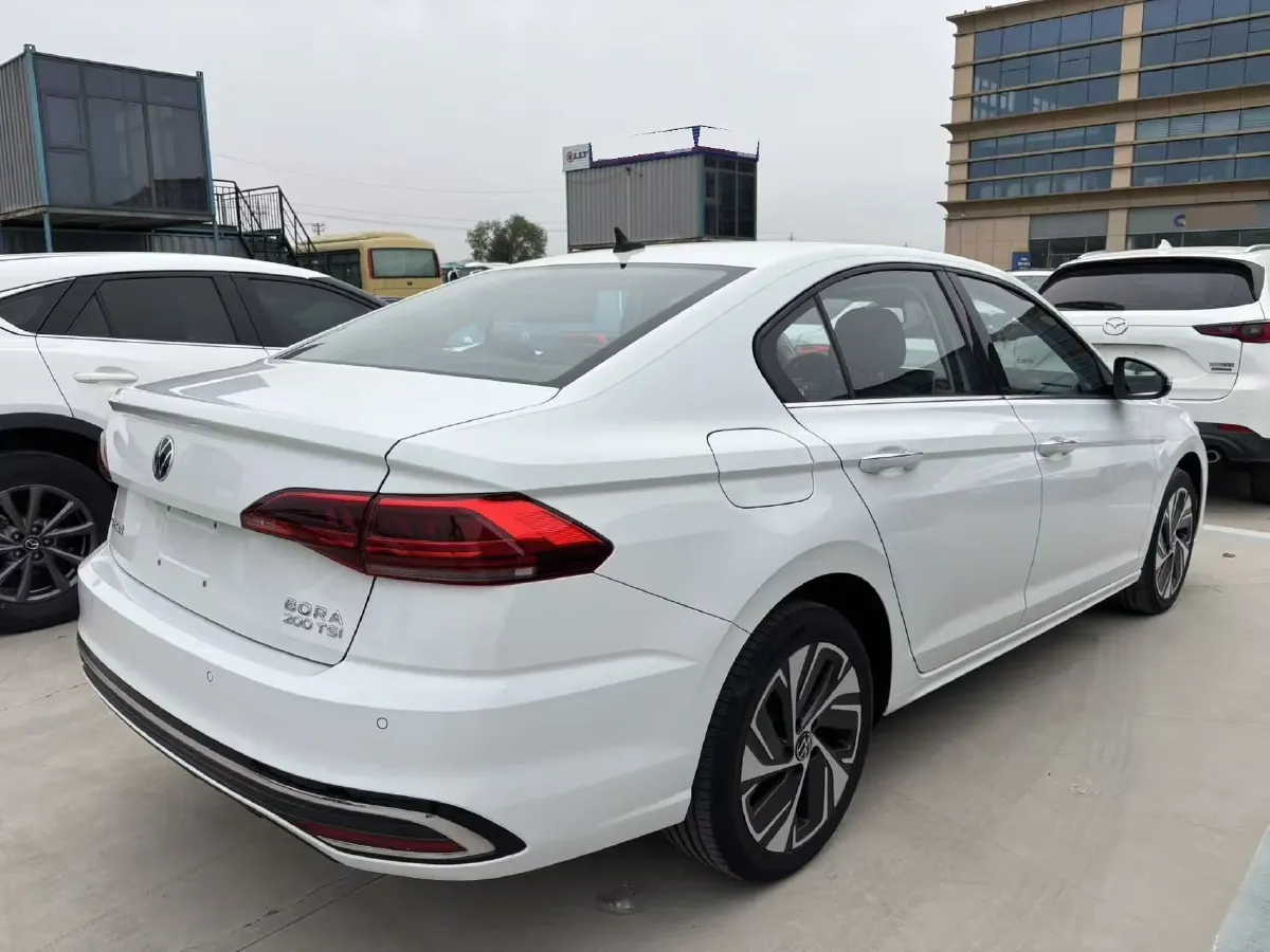 2023 Volkswagen Bora 1.2T 116HP L4 7DCT,autocango,china used car exporter,china ev exporter,chinese used car exporter,chinese used ev exporter