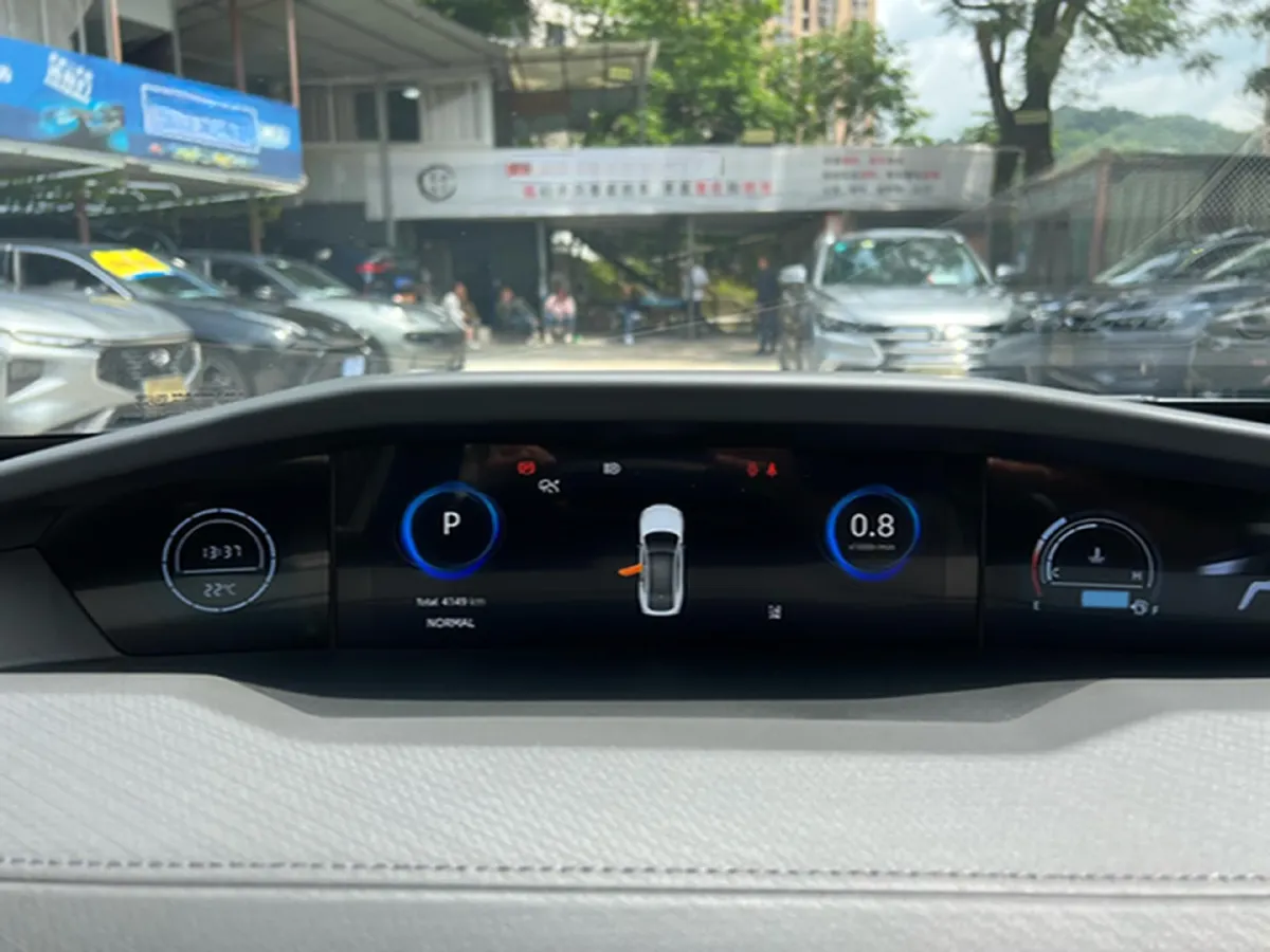 2024 ChangAn UNI-V 1.5T 188HP L4 7DCT,autocango,china used car exporter,china ev exporter,chinese used car exporter,chinese used ev exporter