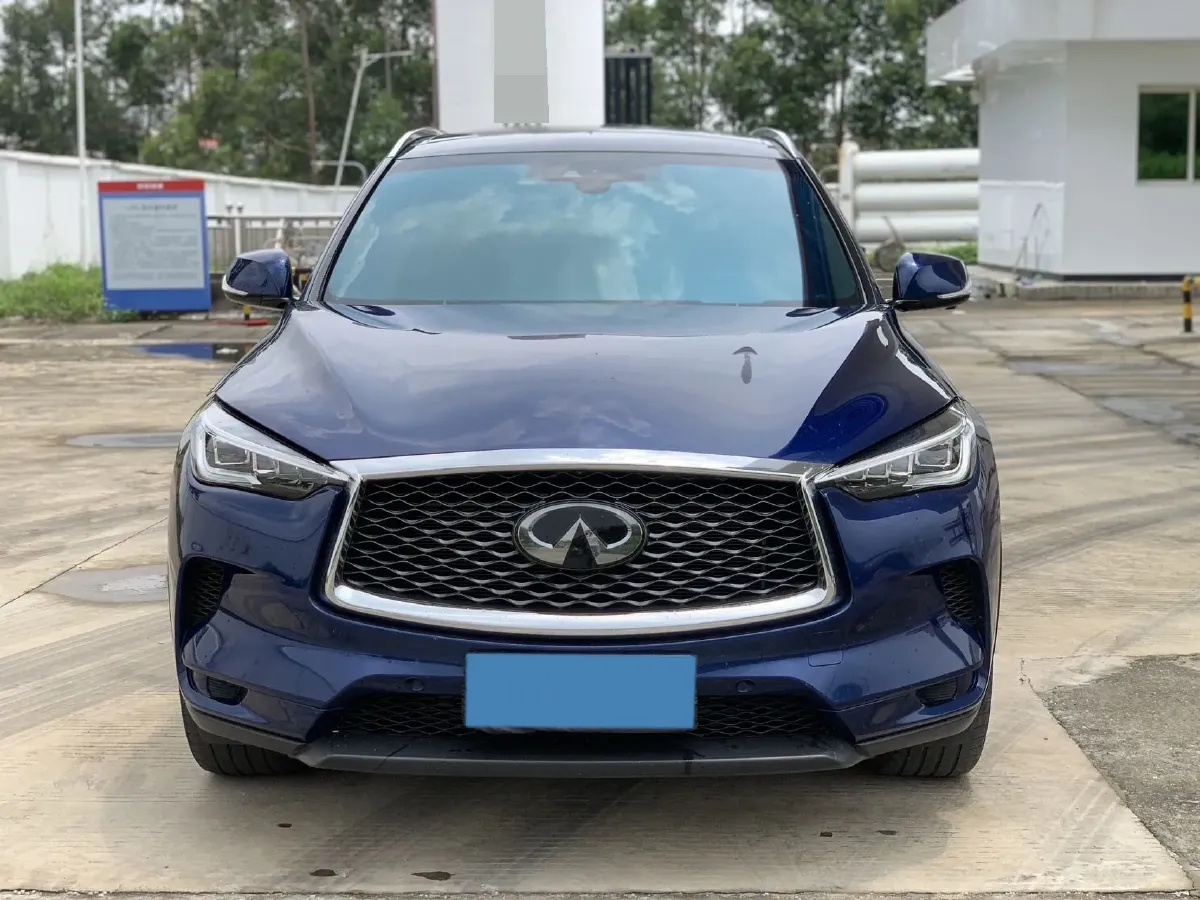 2022 Infiniti QX50 2.0T 261HP L4 CVT,autocango,china used car exporter,china ev exporter,chinese used car exporter,chinese used ev exporter