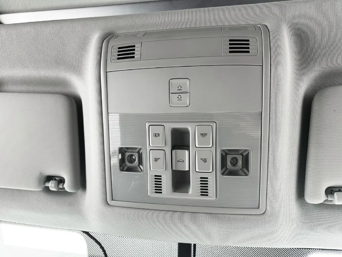 2021 Volkswagen Tharu 1.4T 150HP L4 7DCT,autocango,china used car exporter,china ev exporter,chinese used car exporter,chinese used ev exporter